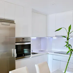 Genial Piso En Parking Incluido Y Wifi Apartamento Salobreña